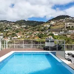 Madeira Ocean View By An Island Apartment