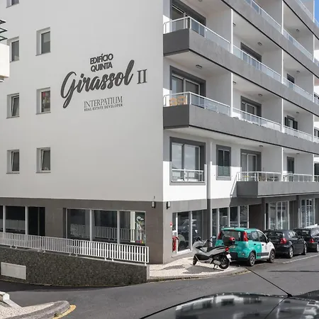 Madeira Ocean View By An Island * 卡尼索